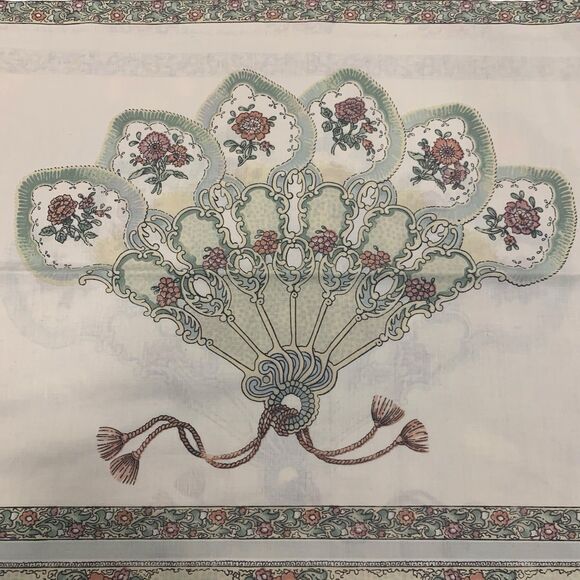 Vintage Louis Nichole 2 Standard Pillow Cases Lace Hem Fan Print Cream Cottage - Picture 3 of 6